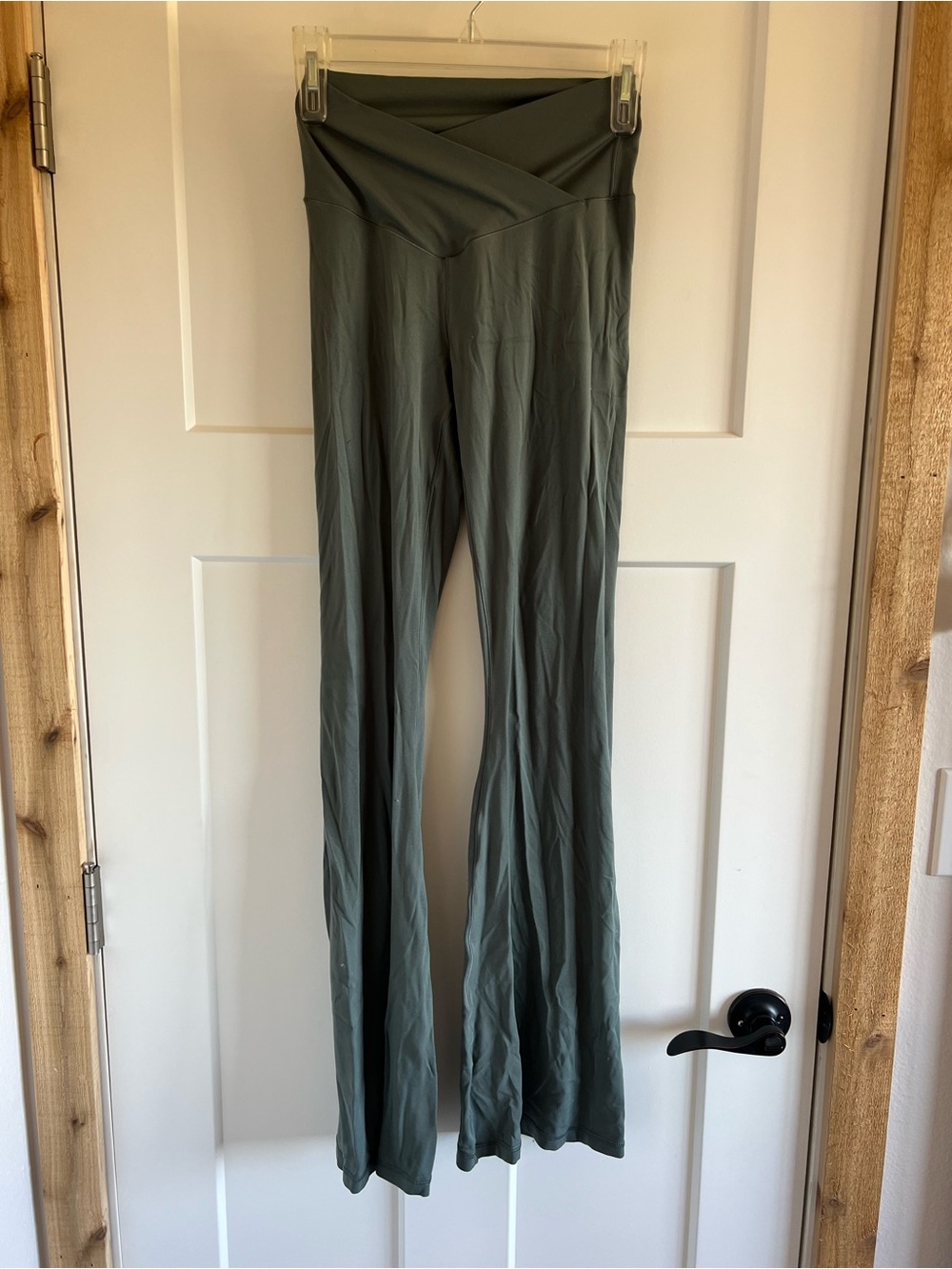 aerie Olive Wide-Leg Yoga Pants